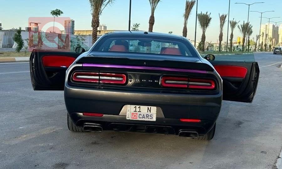 Dodge Challenger